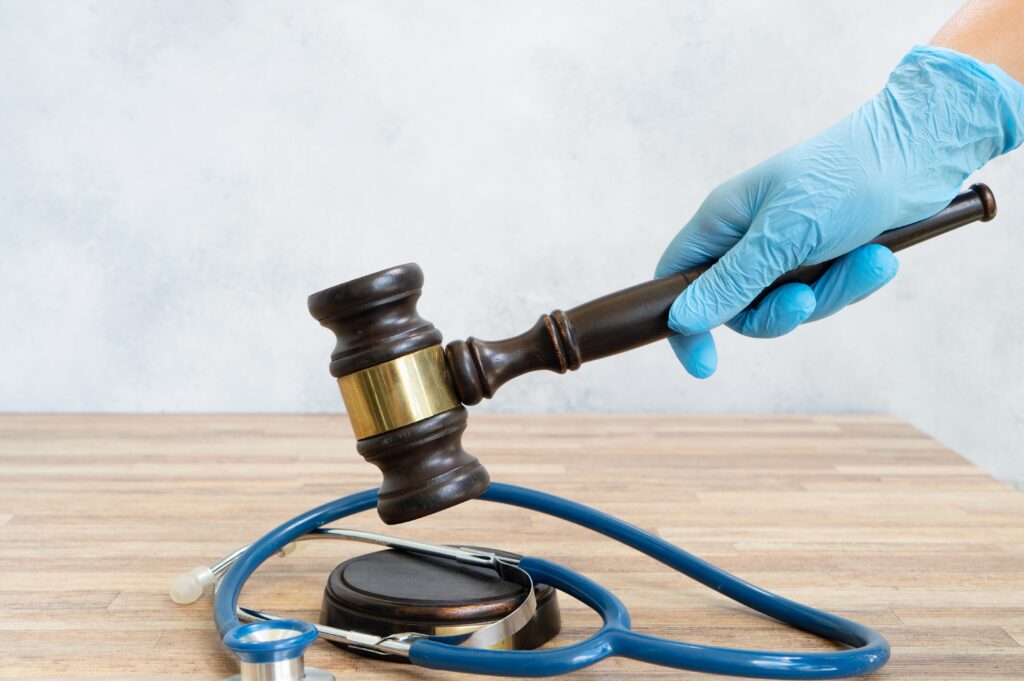 Alamogordo Heart Attack Misdiagnosis Lawyer offering legal help for delayed or missed heart attack diagnoses.